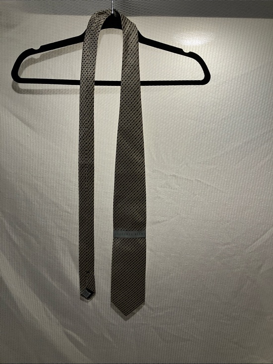 Geoffrey Beene Other - Geoffrey Beene Silver Taupe Geometric Silk Necktie